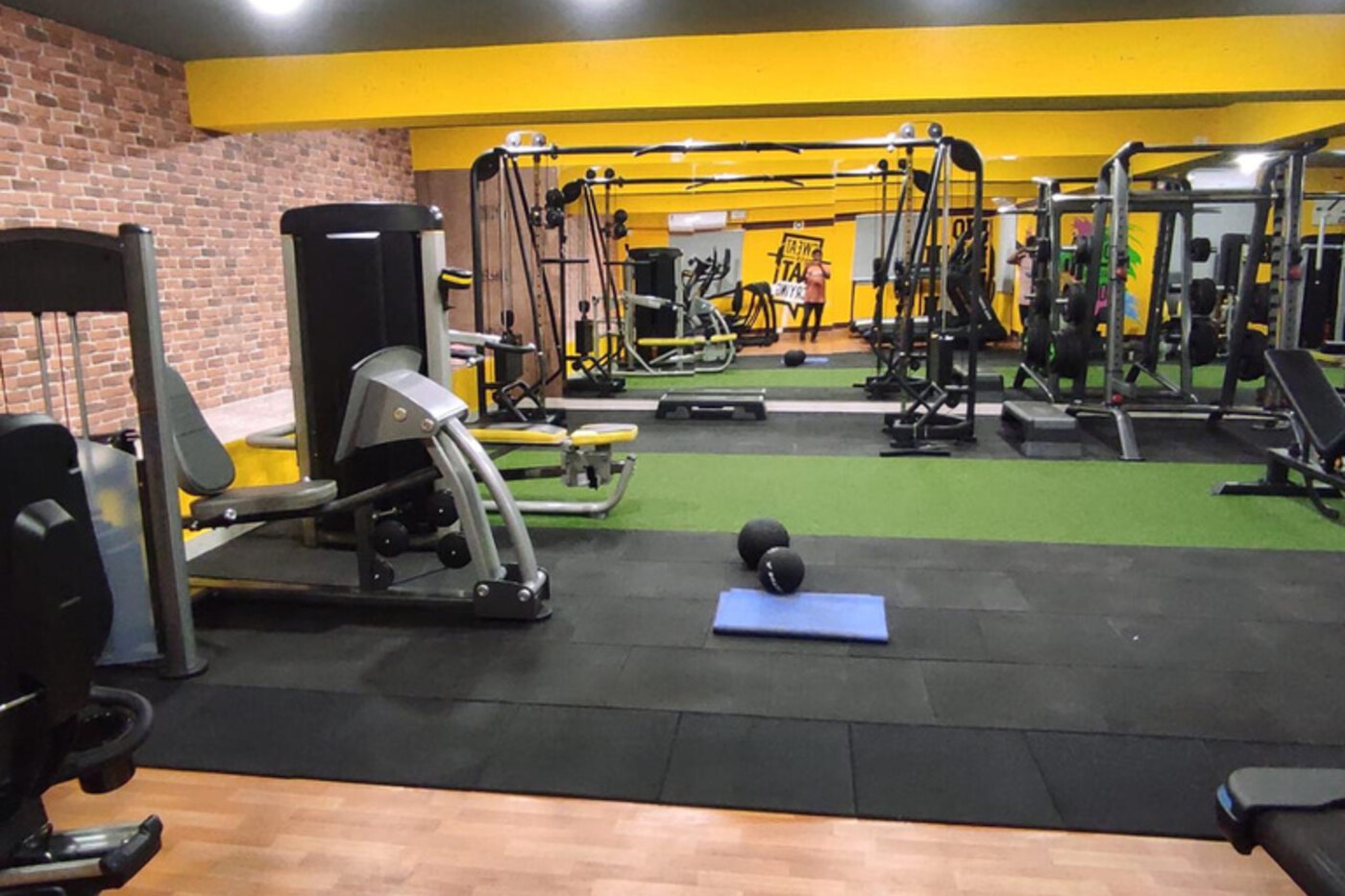 Installed fitness equipment in a community gym